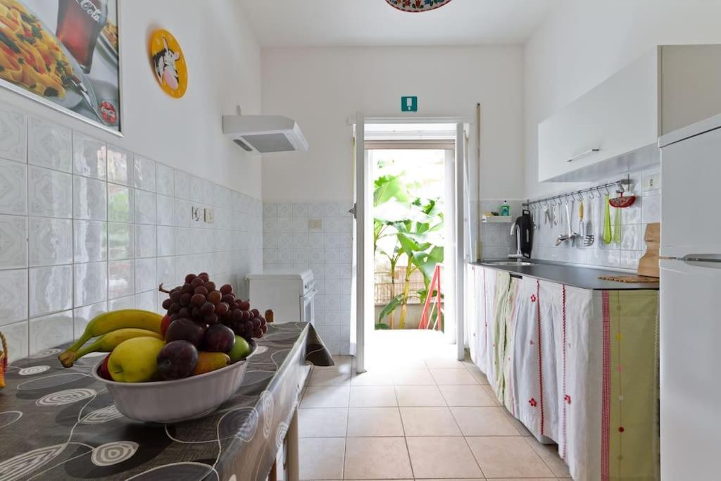 A Casa Di Pe' Casa Vacanze โรม ภายนอก รูปภาพ